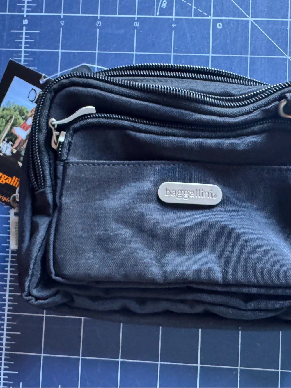 Baggallini Black NEW TRIPLE ZIP Crossbody Bag with Multiple Zip Pockets